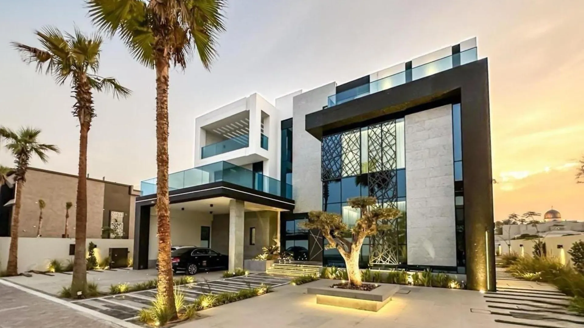World Class Luxurious 8 Bdr - Villa In Palm Jumeriah Dubaj