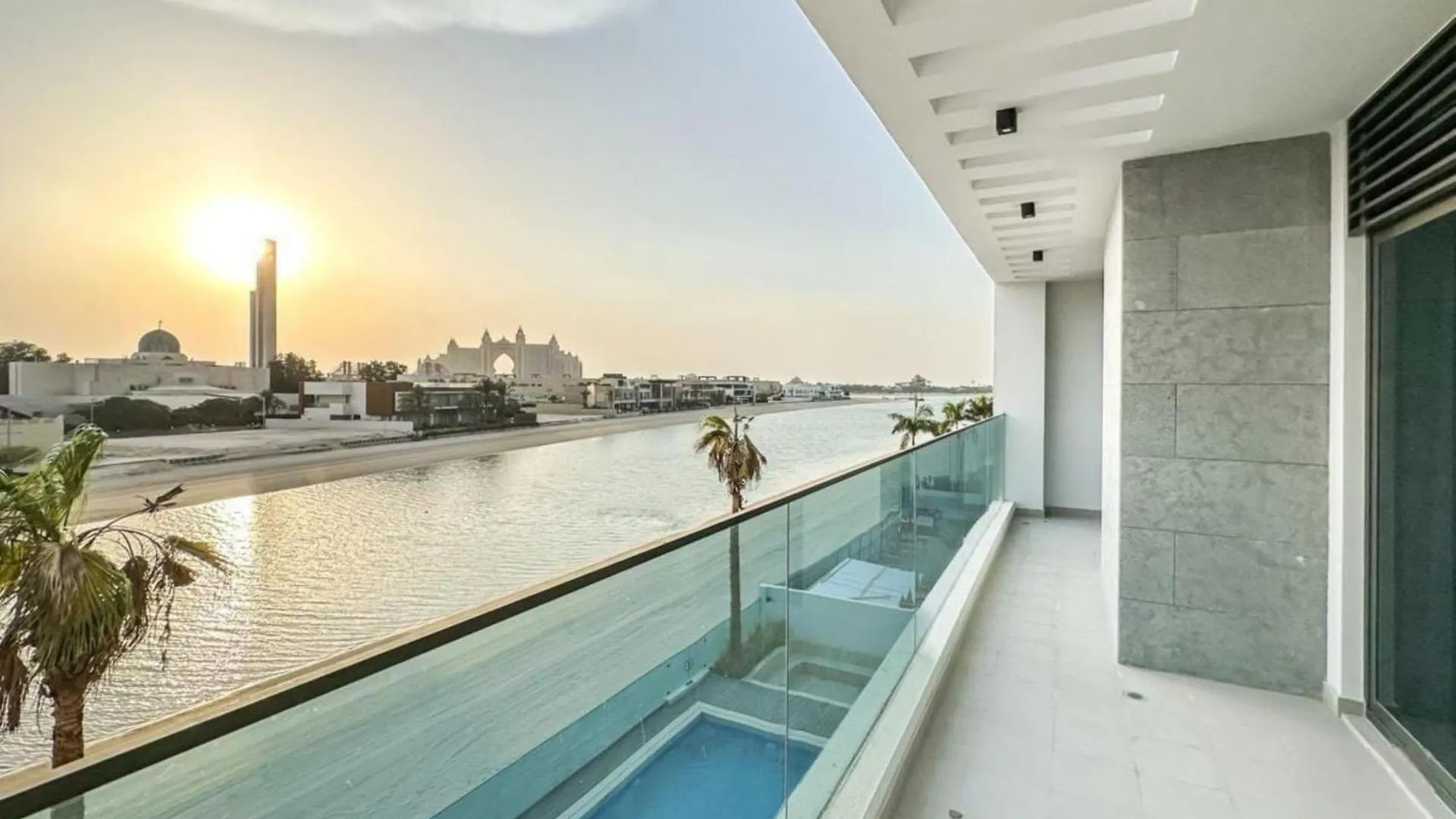 World Class Luxurious 8 Bdr - Villa In Palm Jumeriah Dubaj 0*,
